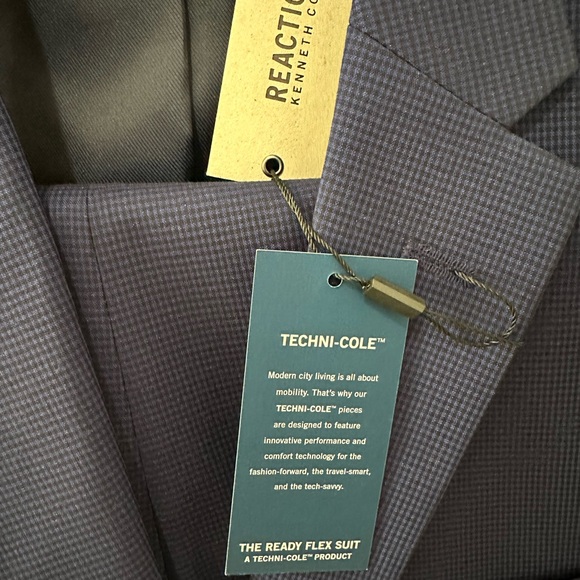 Kenneth Cole Reaction 2-Piece Suit - Navy - Picture 6 of 11